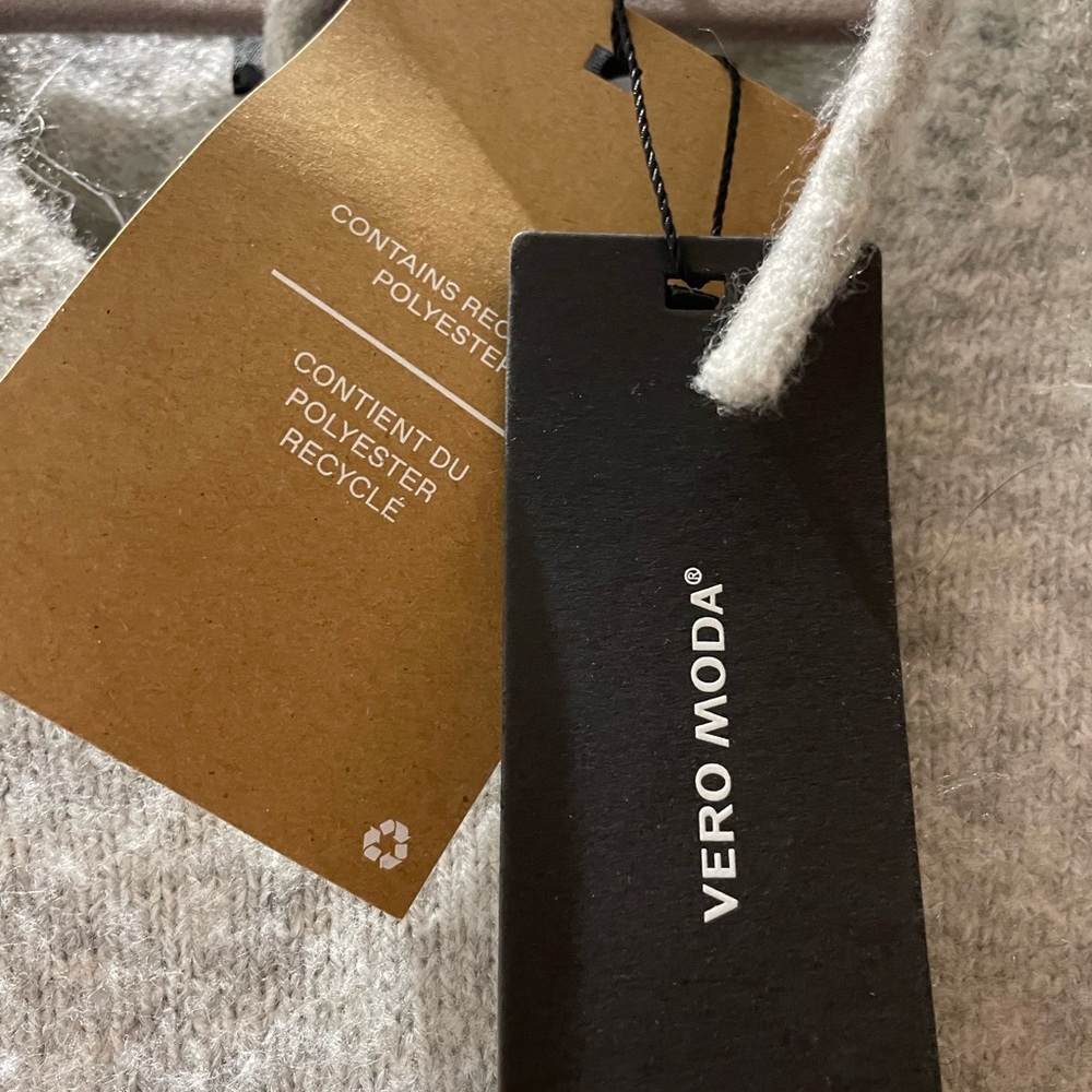 Vero Moda gray sweater blouse - Picture 3 of 9